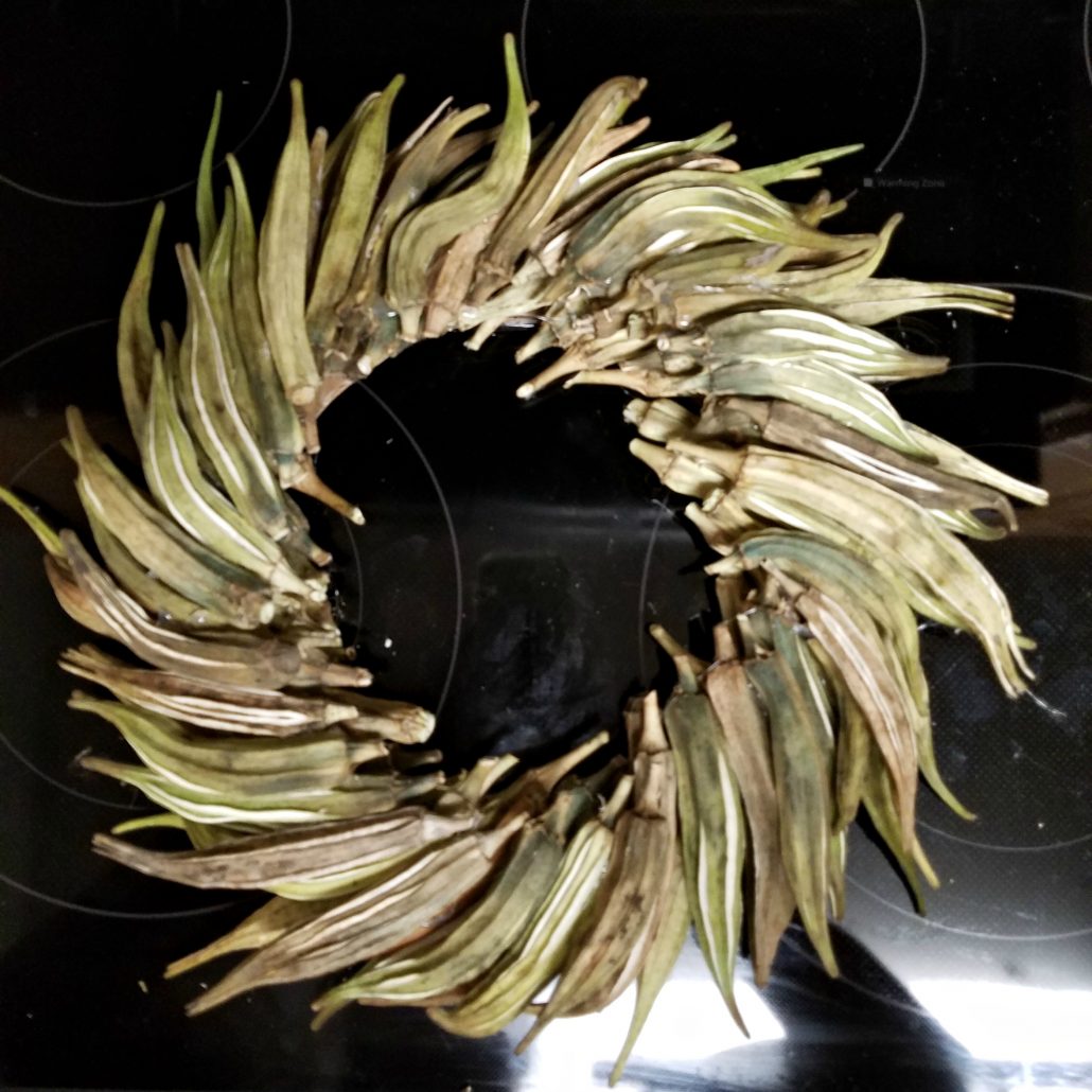 How to make a fall wreath from dried okra