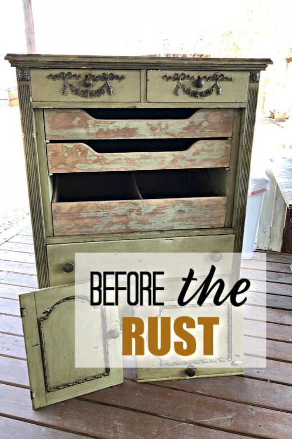 Adding a rust patina finish to this second hand furniture is a great way to add a cool aged look to an already old piece. 