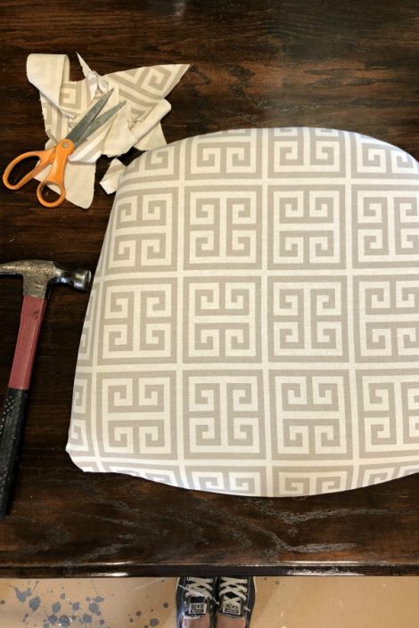 how-to-reupholster-a-chair-cushion-the-easy-way-do-dodson-designs