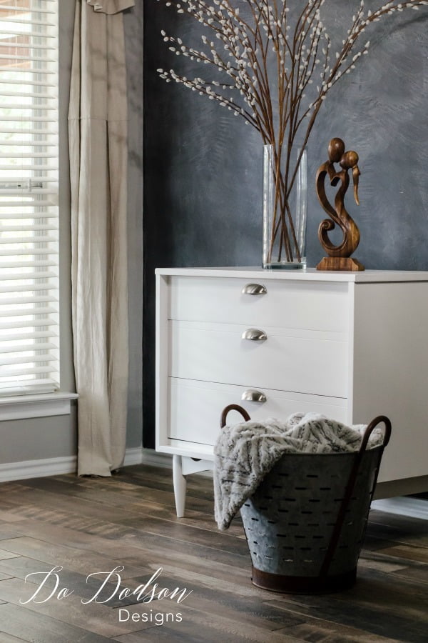 I still love the classic look of white paint. Furniture painting is a great way to freshen up those old pieces.