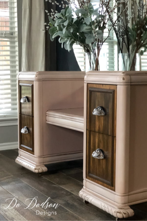 And can I just say that hardware makes all the difference in the world on these furniture makeovers? I do re-use the original hardware from time to time when they're in good shape. But these are to die for!