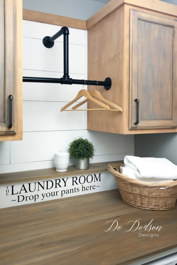 I'm so in L-O-V-E with this DIY laundry room makeover. It couldn't have turned out any better in this small space. 