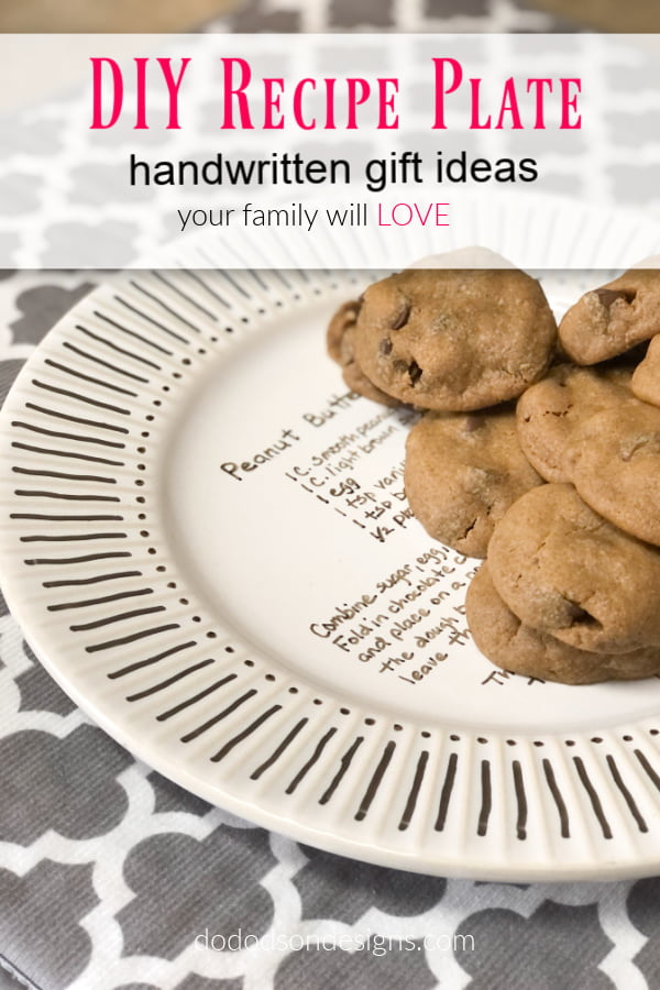 Image the look on their face when they receive a recipe plate filled with their favorite goods. It's a great DIY gift idea and budget friendly. 
