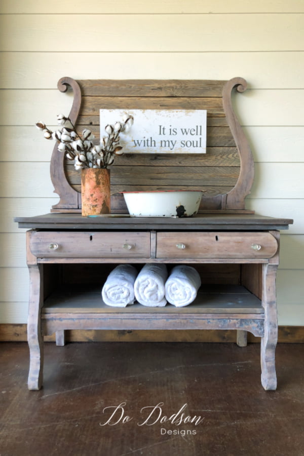 White Wax by Dixie Belle Paint Co was all I needed with this raw wood vintage wash stand makeover. It gives the wood a soft appearance and the  protection it needs with out chalk paint. 