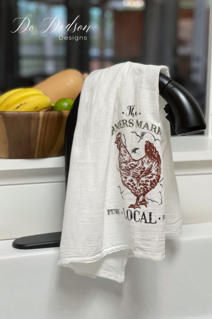 DIY Flour Sack Towels That Your Grandma Would Approve Of