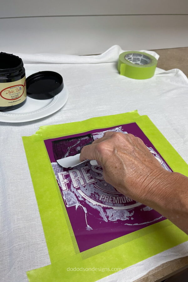 DIY Flour Sack Towels That Your Grandma Would Approve Of