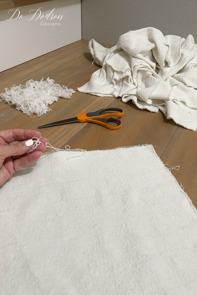 DIY Drop Cloth Napkins You'll Want To Use Everyday - Do Dodson Designs