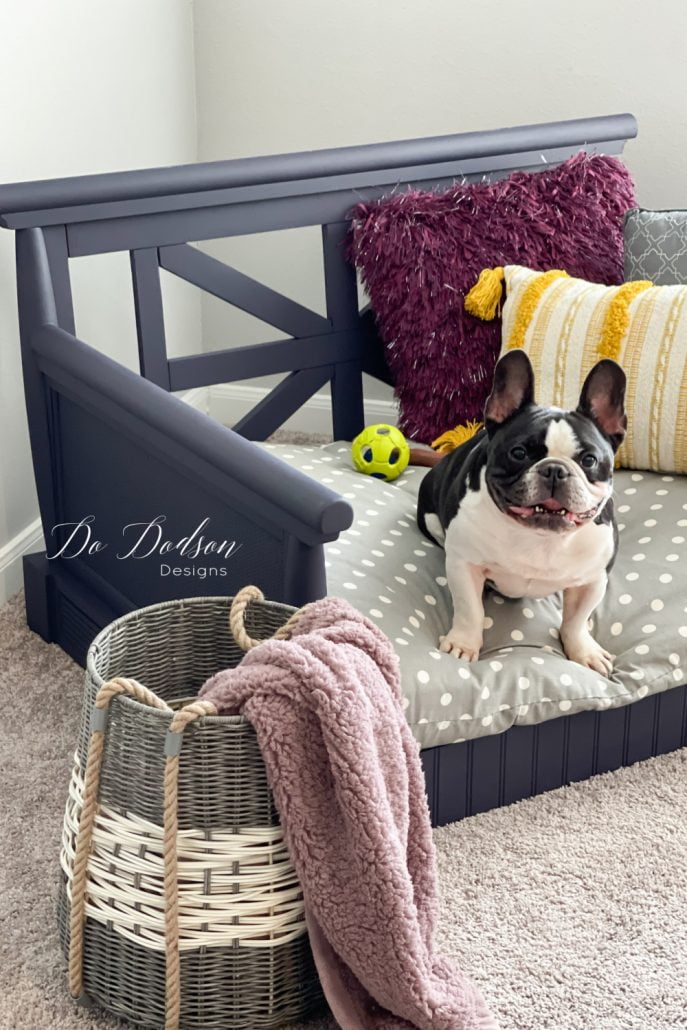 The EASIEST creative DIY dog bed you CAN'T screw Up! Make this simple large dog bed by simply removing the legs from an old wood chair.
