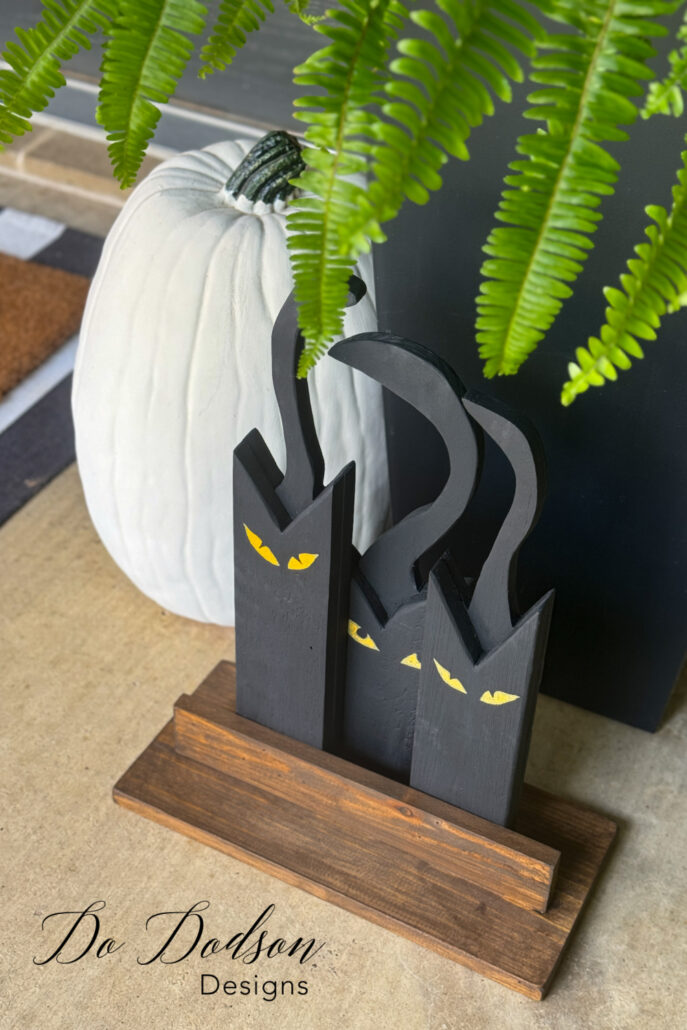 DIY Outdoor Halloween Decor